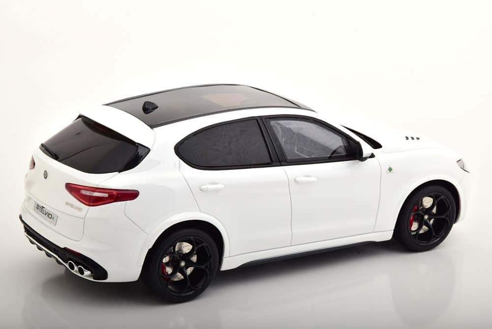 Alfa Romeo Stelvio QV - OttOmobile (OT830)