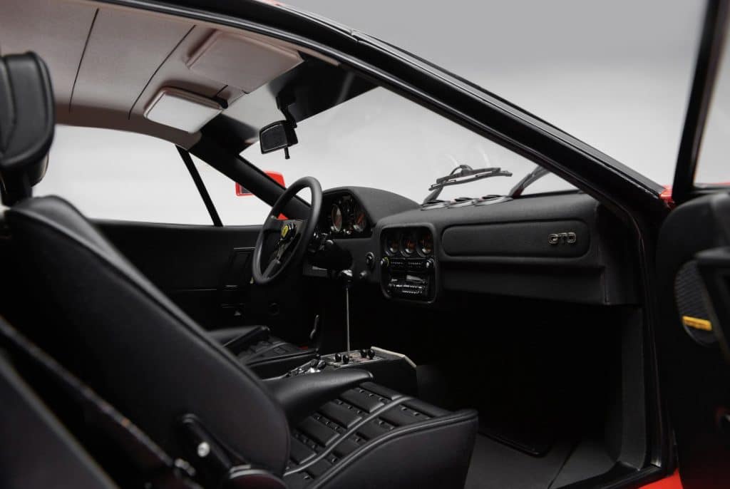 Ferrari 288 GTO Amalgam 1/8