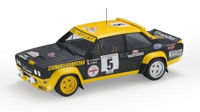 Fiat 131 Abarth - Top Marques 1/18
