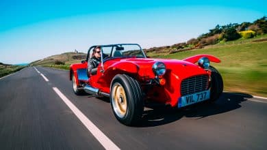 Caterham Super Seven 1600 performances
