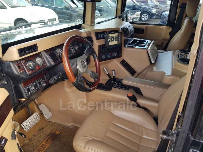 Hummer H1 intérieur et sellerie