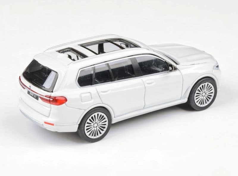 1/64 BMW X7 Paragon PA-55192