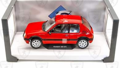 1/18 Peugeot 205 GTI Solido