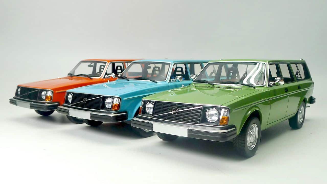 1/18 Volvo 245 DL DNA