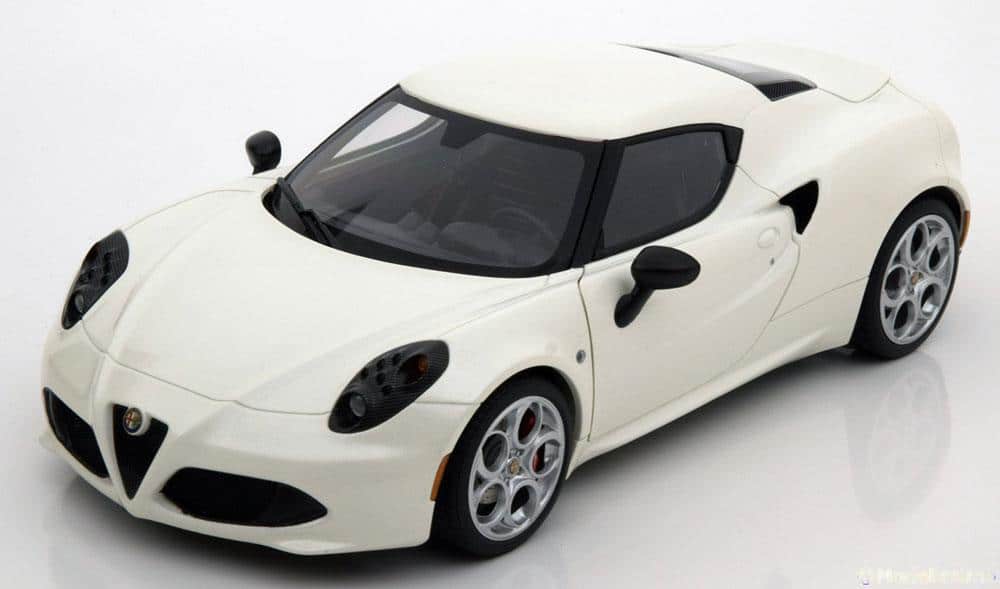 1/18 Alfa Romeo 4C AUTOart