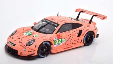 1/18 Porsche 911 RSR Pink Pig IXO