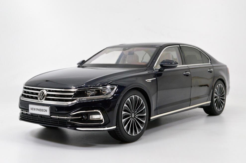 1/18 Volkswagen Phideon Paudi Model