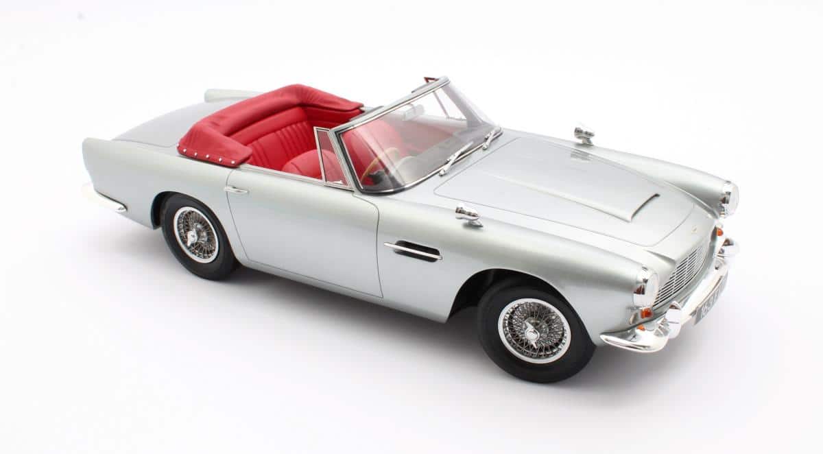 1/12 Aston Martin DB4 DHC 12ART0108020