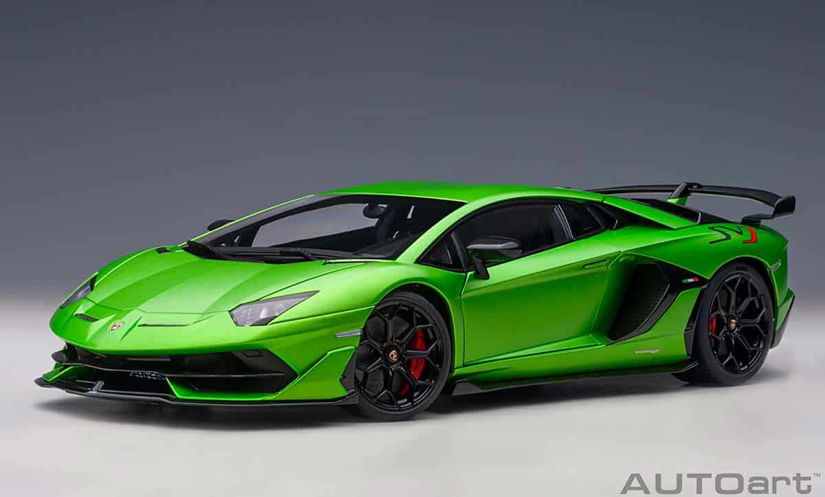 1/18 Lamborghini Aventador SVJ AUTOart