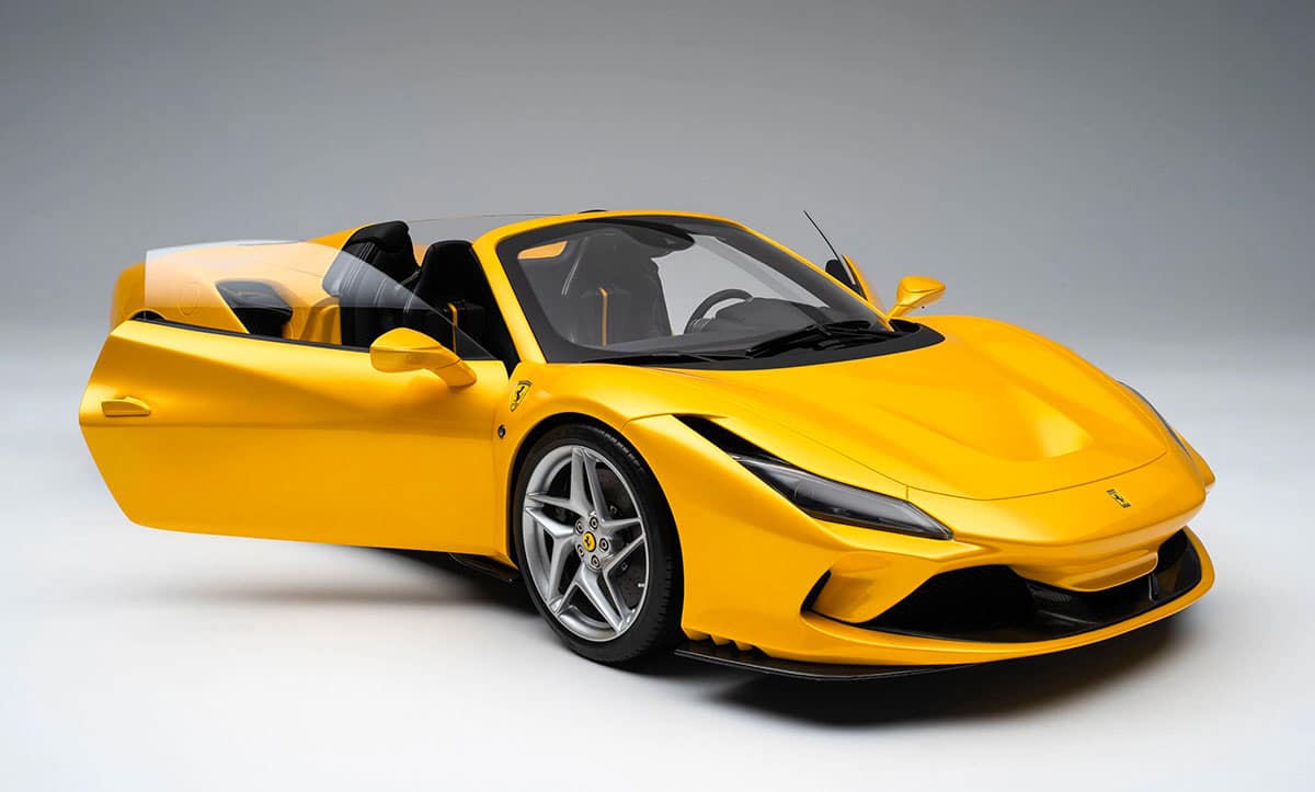 1/8 Ferrari F8 Spider Amalgam