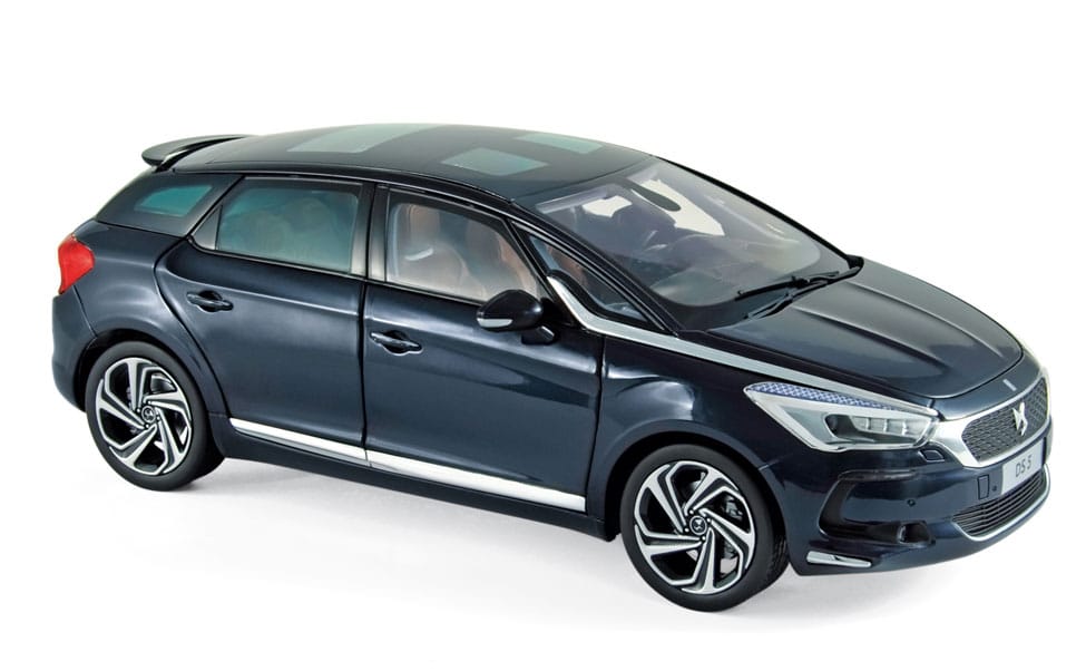 181616 DS 5 Norev réduction