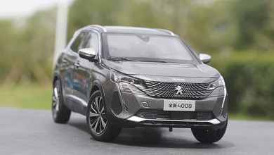 1/18 Peugeot 3008 Paudi