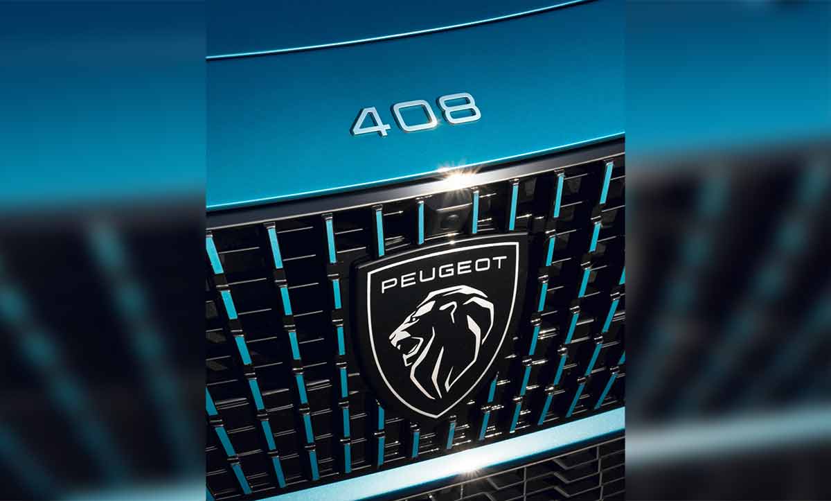 Peugeot 408 teaser