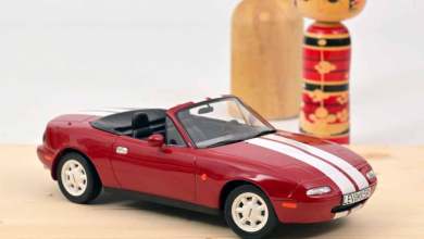 1/18 Mazda MX-5 NA Exclu Web 188021