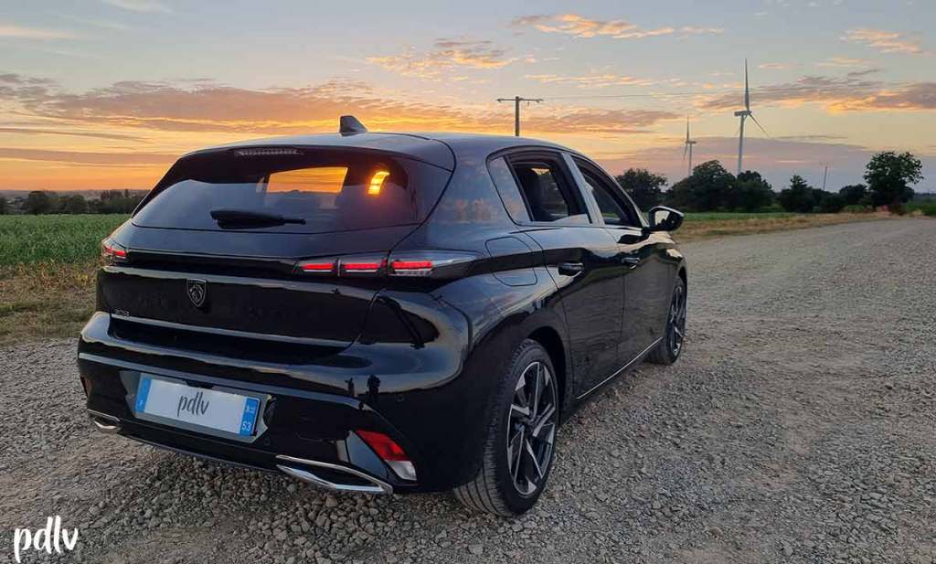 Feux arrière de la Peugeot 308 III