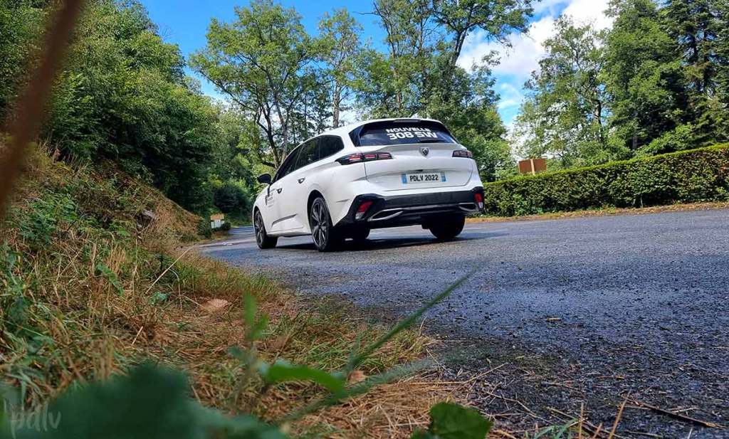 Arrière de la Peugeot 308 3 Break SW