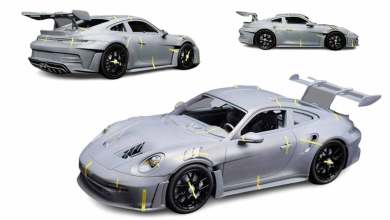 1/18 Porsche 911 (992) GT3 RS Timothy & Pierre