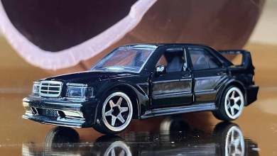 1/64 Mercedes 190 E 2.5-16 Evo II Majorette