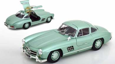 110037221 Mercedes 300SL 1/18 Minichamps
