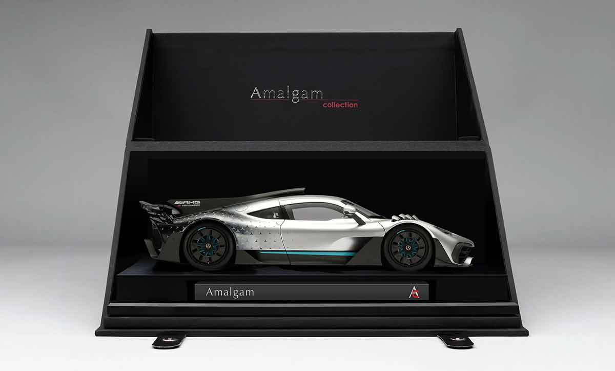 1/18 Mercedes AMG One Amalgam Collection