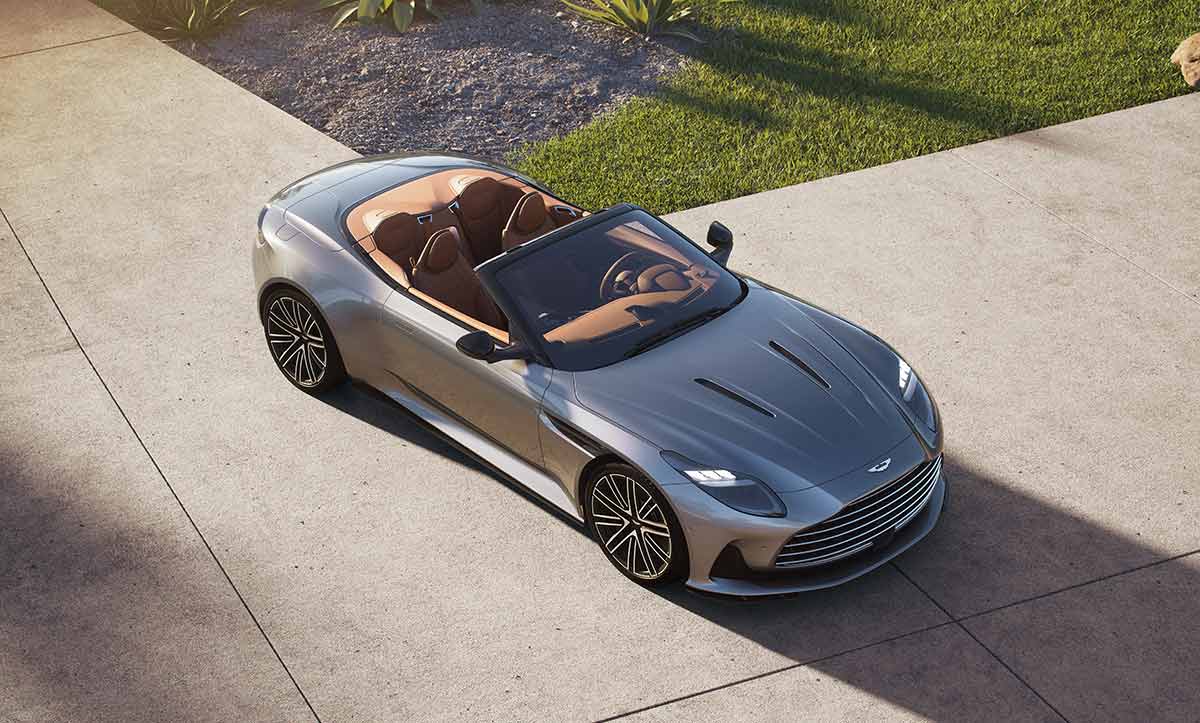 Aston Martin DB12 Volante 2024