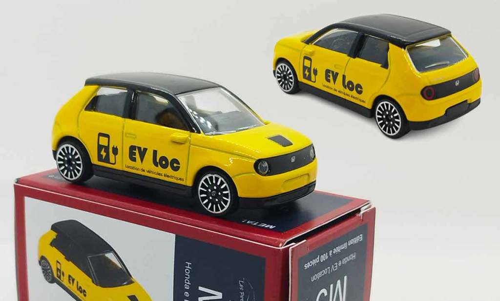 1/64 : Une Honda e de location chez Les Petites Mininches
