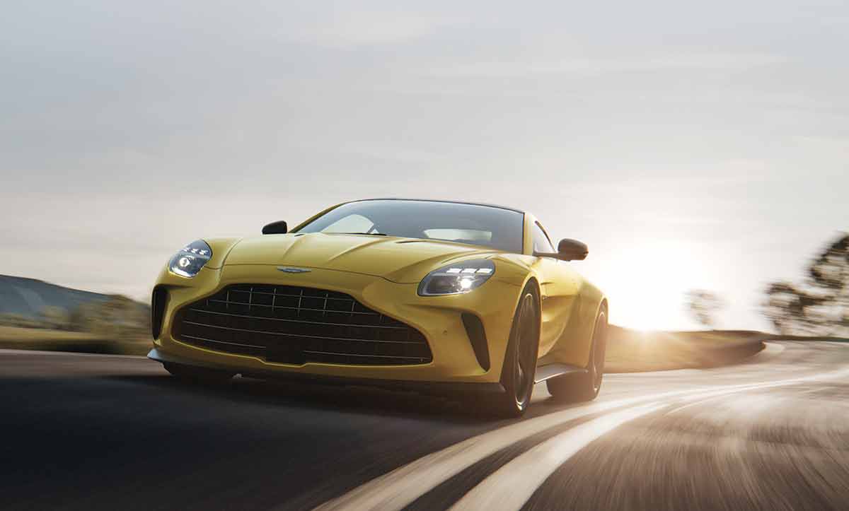 Aston Martin Vantage 2024