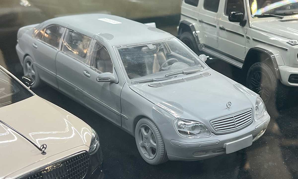 1/18 Almost Real Models Mercedes Classe S W220 Pullman