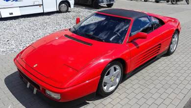 Ferrari 348 TS rouge de 1992