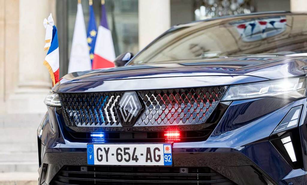 Calandre du Renault Rafale présidentiel