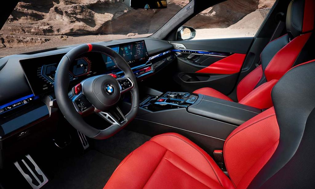 Planche de bord de la BMW M5 Touring (G99)