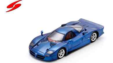 Nissan R390 Spark à l'échelle 1/43