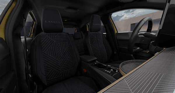 Sellerie Velours Gris Anthracite sur une Lancia Ypsilon