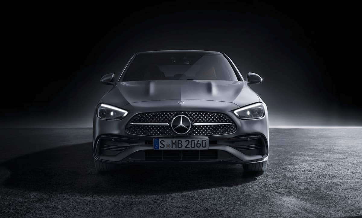 Mercedes Classe C grise vue de face