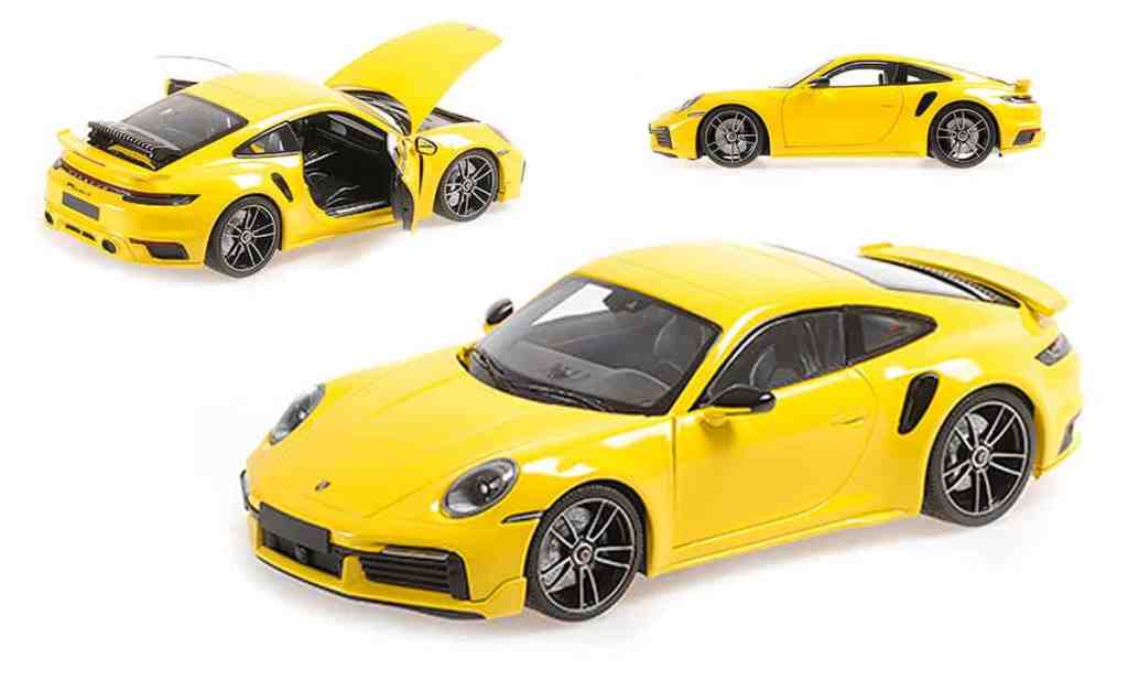 La Porsche 911 (992) Turbo S ouvrante de Minichamps remisée