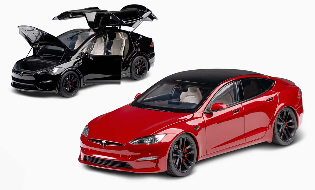 Tesla Model S Plaid et Model X Plaid à l'échelle 1/18