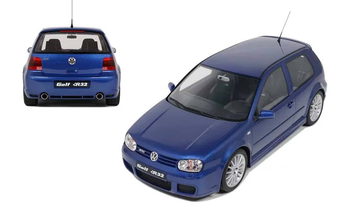 Volkswagen Golf IV R32 à l'échelle 1/12, de couleur bleue