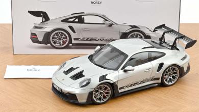 1/12 Porsche 911 (992) GT3 RS de couleur grise
