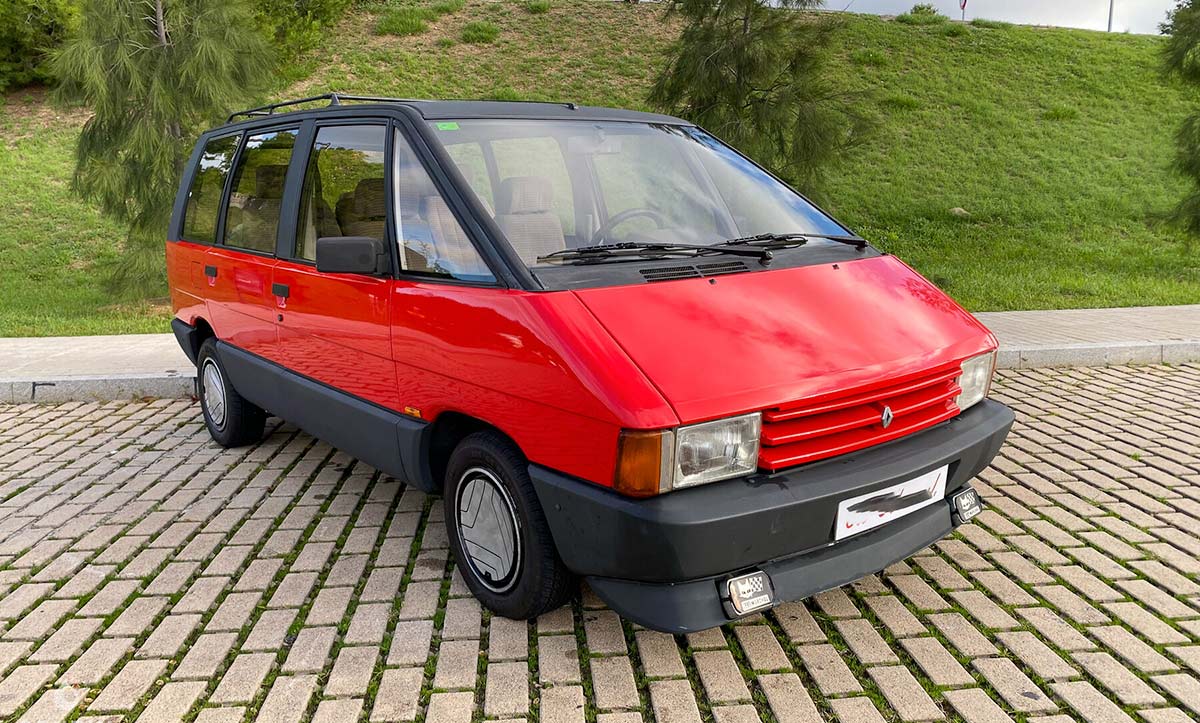 Renault Espace 2000 TSE rouge