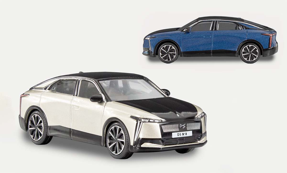 DS N°8 à l'échelle 1/64