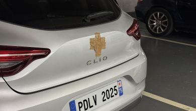 Renault Clio 5 avec la caméra de recul volée