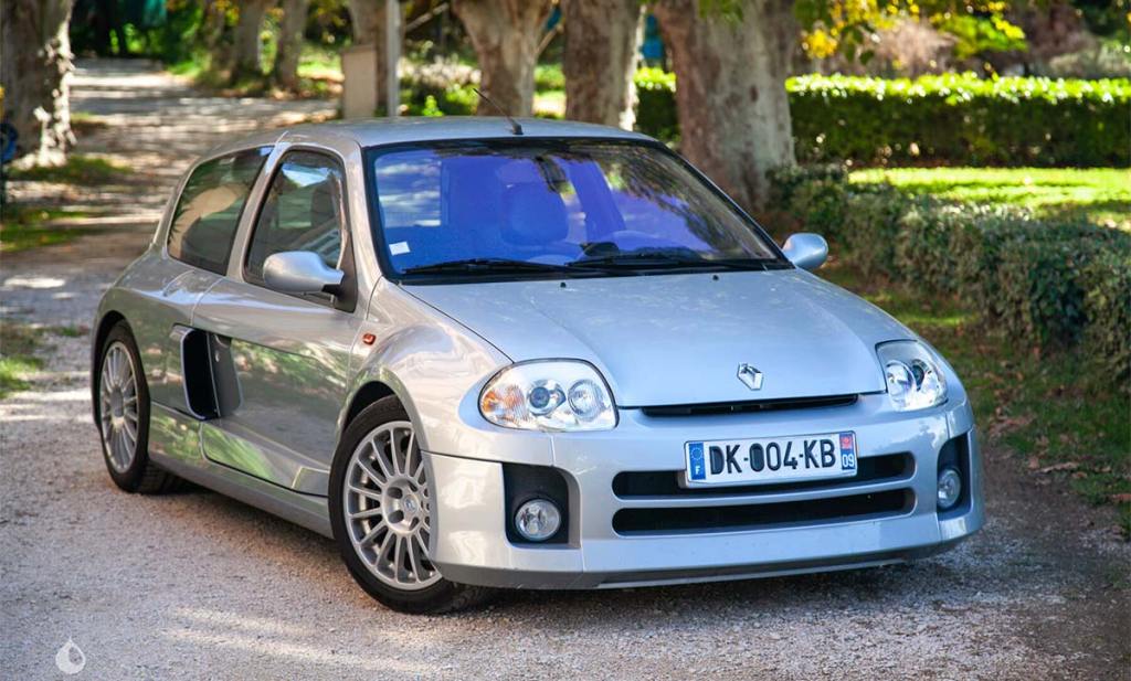 Et si vous achetiez une Renault Clio V6 phase 1 ?