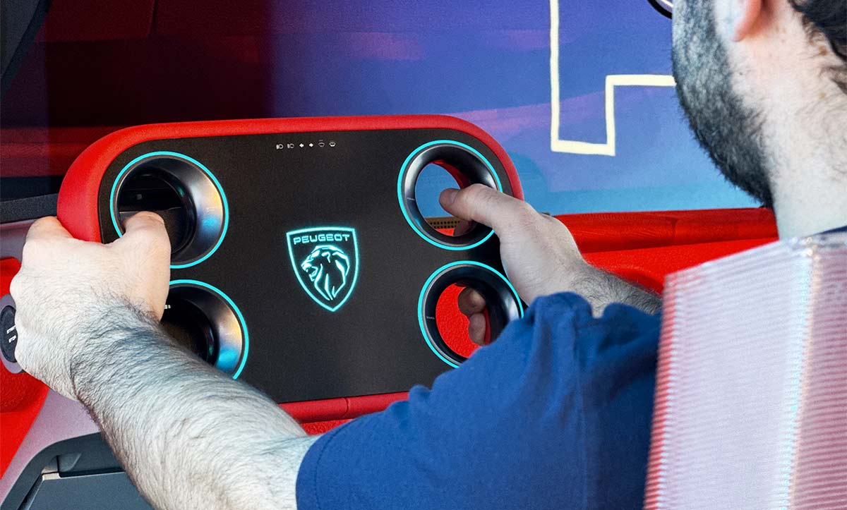 Volant Hypersquare de Peugeot