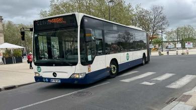 Mercedes Citaro G blanc et bleu du réseau TUL de Laval en Mayenne