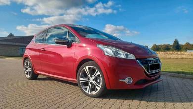 Peugeot 208 GTI rouge de 2014