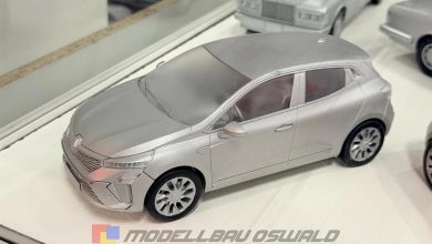 Renault Clio 5 Esprit Alpine à l'échelle 1/18 du fabricant IXO