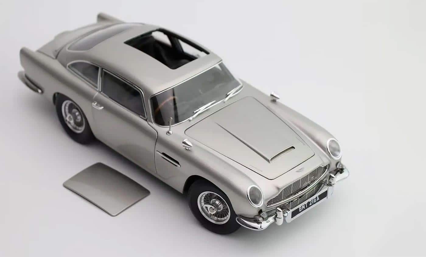 Aston Martin DB5 de Xiao Guang Model à l'échelle 1/18