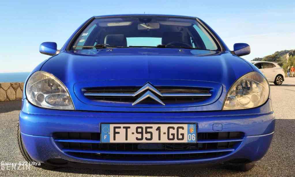 Citroën Xsara VTS vue de l'avant
