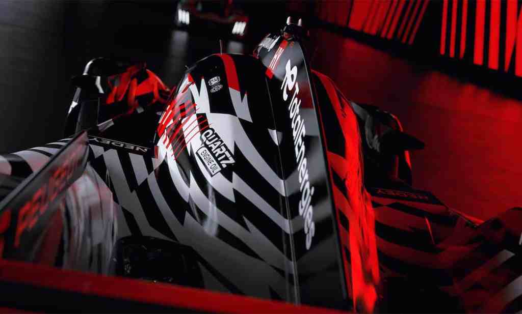 Nouvelle livrée de la Peugeot 9X8 2026