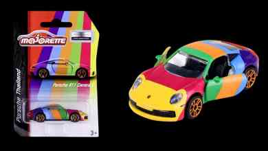 Porsche 911 (992) Carrera S Rainbow de Majorette à l'échelle 1/64